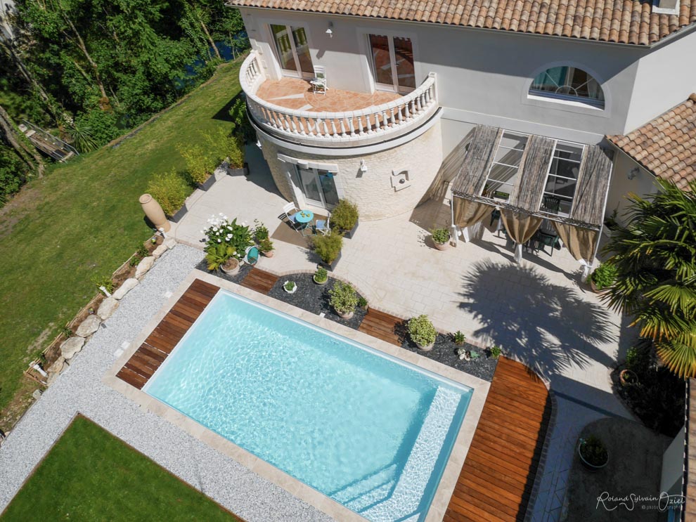 Chambre d&apos;hôtes dans une jolie propriété dans le marais poitevin